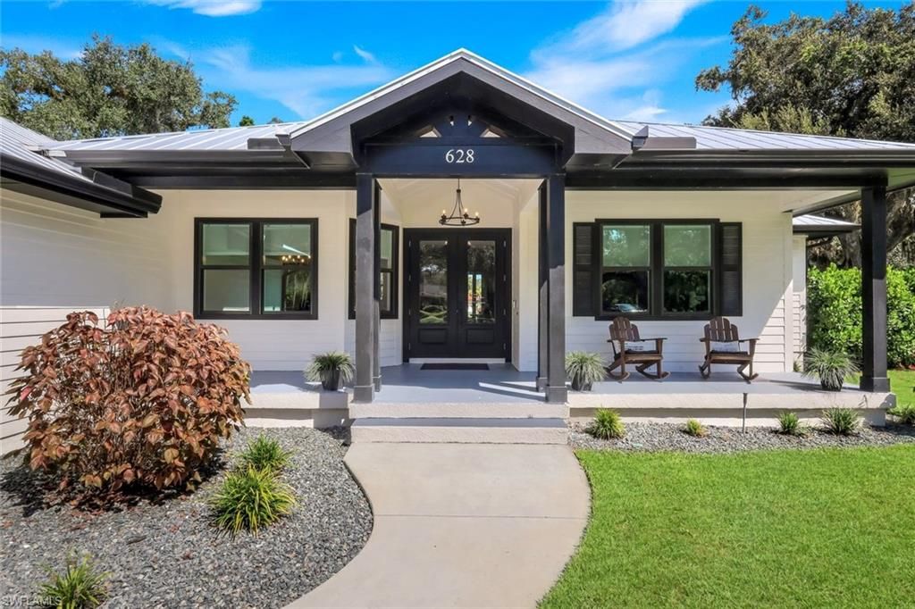 628 Harbor DR, LABELLE, FL 33935 — photo 3