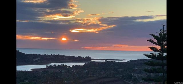 6811 VIANDA COURT, Carlsbad, CA 92009