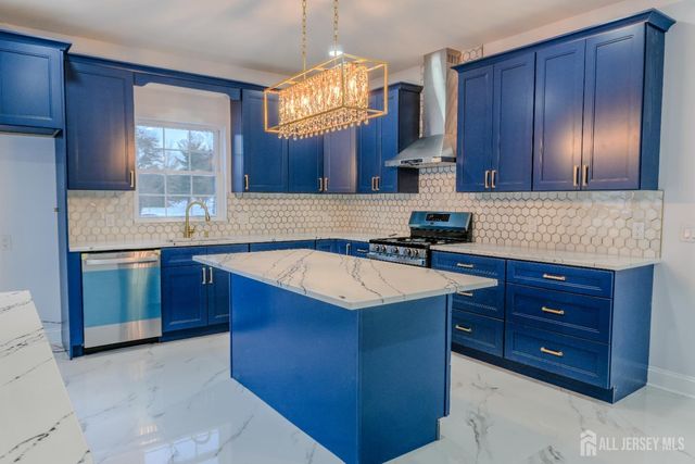 1732 STATE HWY 18 Highway, Old Bridge, NJ 08857