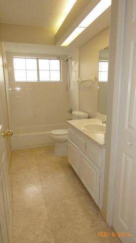 1685 ASTON HALL Court, Jacksonville, FL 32246