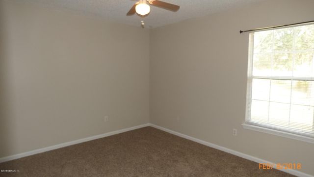 1685 ASTON HALL Court, Jacksonville, FL 32246