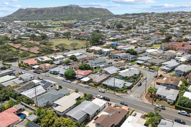 925 Pilialo Street, Honolulu, HI 96816