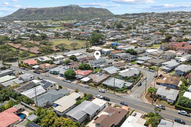 925 Pilialo Street, Honolulu, HI 96816
