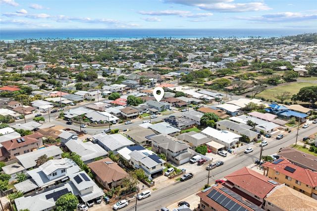 925 Pilialo Street, Honolulu, HI 96816