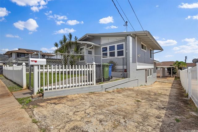 925 Pilialo Street, Honolulu, HI 96816