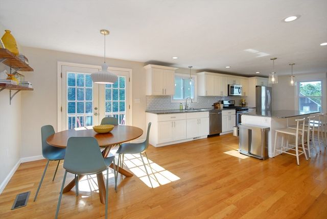 14 Cutting Drive, Maynard, MA 01754