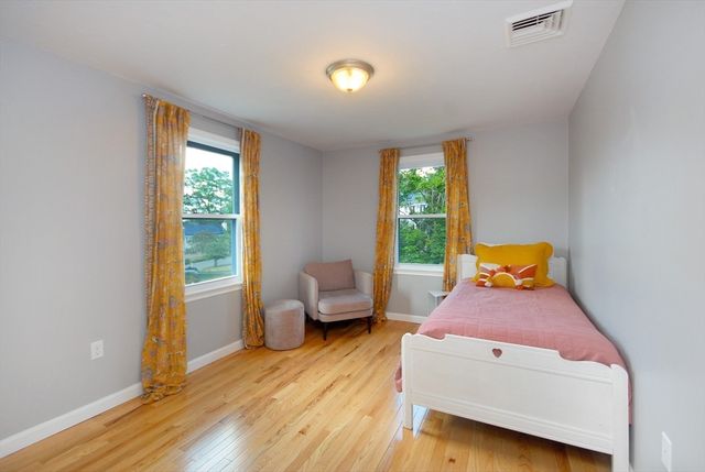 14 Cutting Drive, Maynard, MA 01754