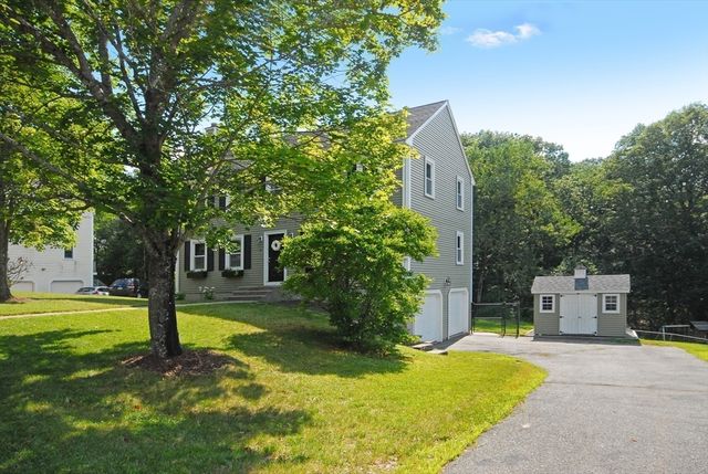 14 Cutting Drive, Maynard, MA 01754