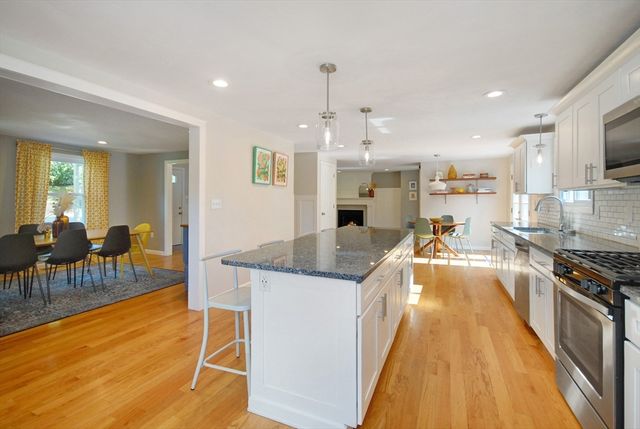 14 Cutting Drive, Maynard, MA 01754