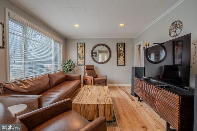 1522 KNOX RD, Wynnewood, PA 19096