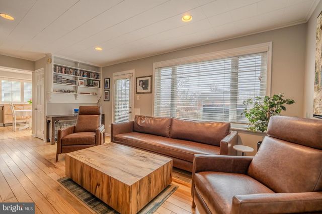 1522 KNOX RD, Wynnewood, PA 19096