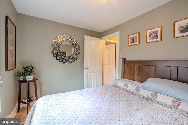 1522 KNOX RD, Wynnewood, PA 19096