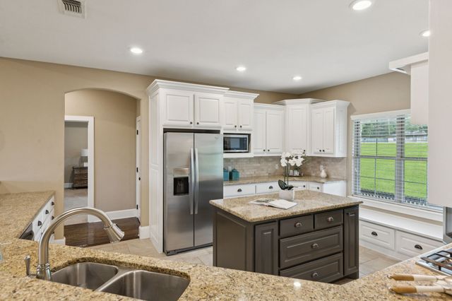 320 Tate Circle, Sherman, TX 75090