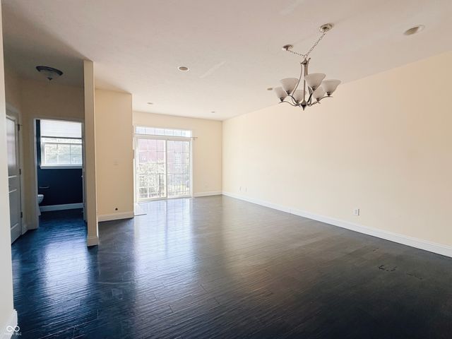 11910 Riley Drive 4, Zionsville, IN 46077