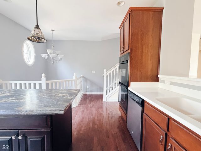 11910 Riley Drive 4, Zionsville, IN 46077