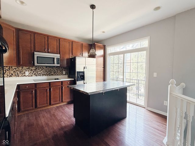 11910 Riley Drive 4, Zionsville, IN 46077