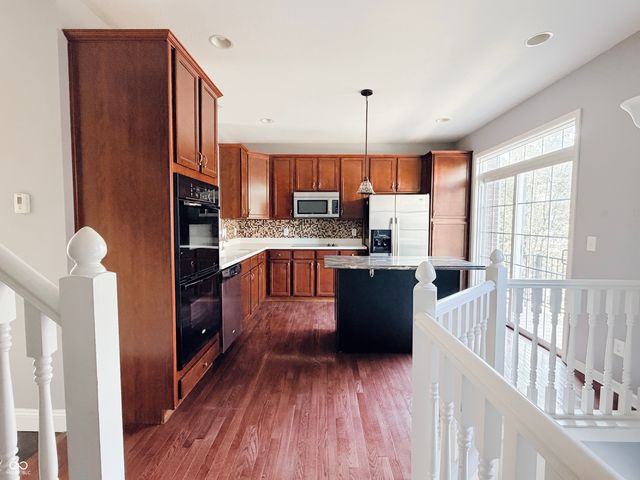 11910 Riley Drive 4, Zionsville, IN 46077