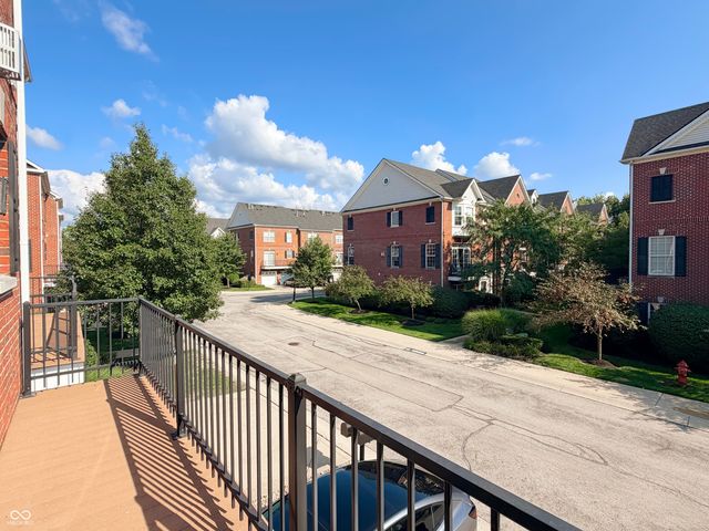 11910 Riley Drive 4, Zionsville, IN 46077