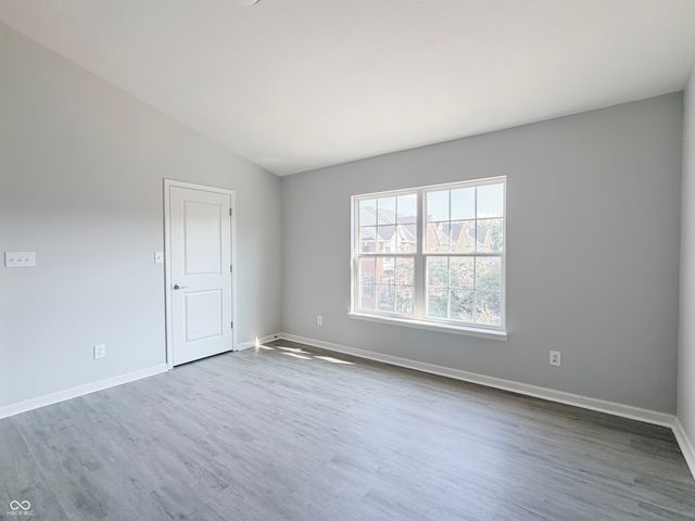 11910 Riley Drive 4, Zionsville, IN 46077