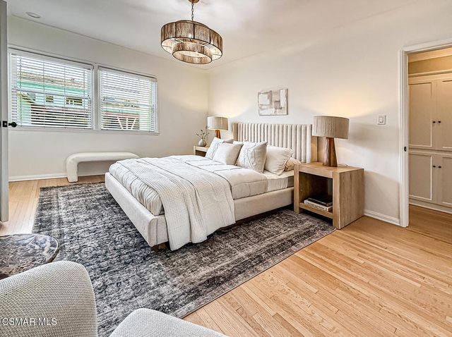 8419 Vicksburg Avenue, Los Angeles, CA 90045