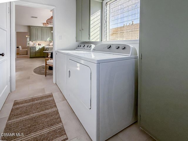 8419 Vicksburg Avenue, Los Angeles, CA 90045