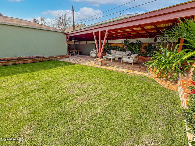 8419 Vicksburg Avenue, Los Angeles, CA 90045