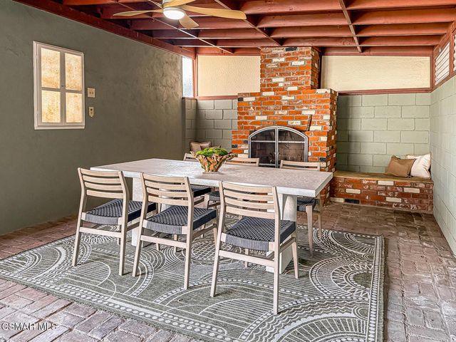 8419 Vicksburg Avenue, Los Angeles, CA 90045