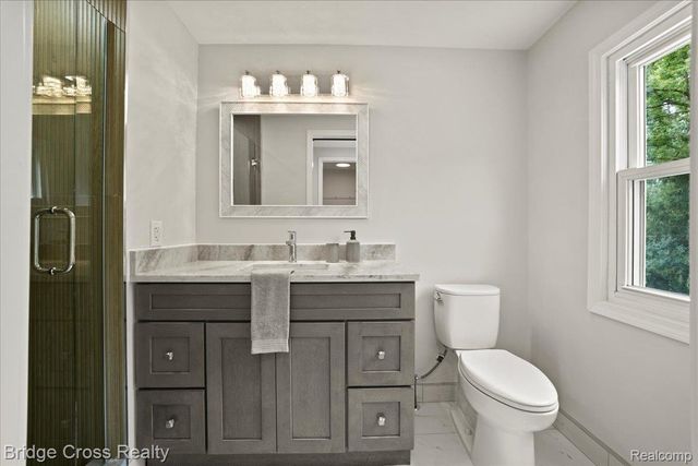 655 S Spinningwheel Lane, Bloomfield Hills, MI 48304