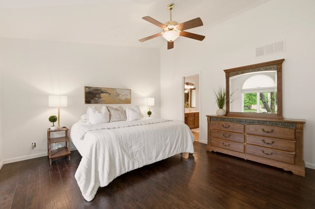 9414 W Sterling Ct, Wichita, KS 67205