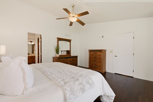 9414 W Sterling Ct, Wichita, KS 67205