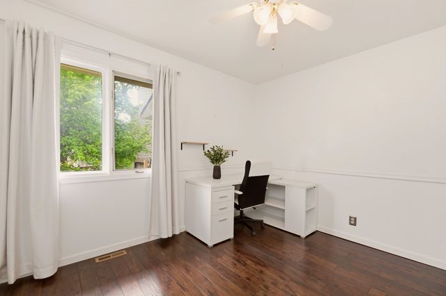 9414 W Sterling Ct, Wichita, KS 67205