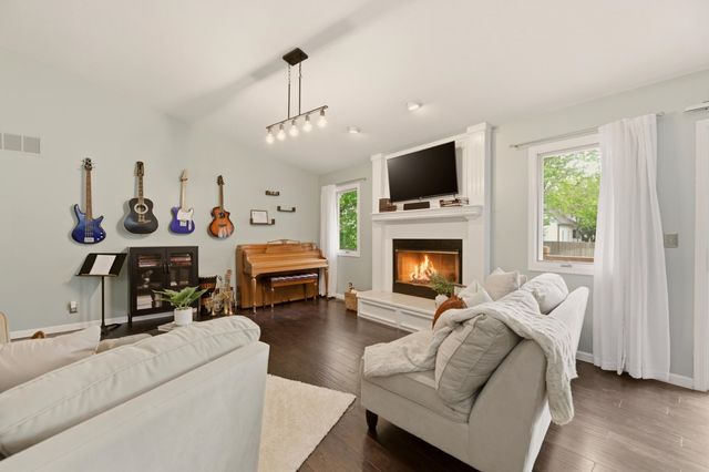 9414 W Sterling Ct, Wichita, KS 67205