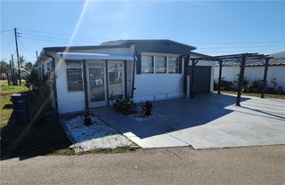 110 Gaslight AVE, North Fort Myers, FL 33917