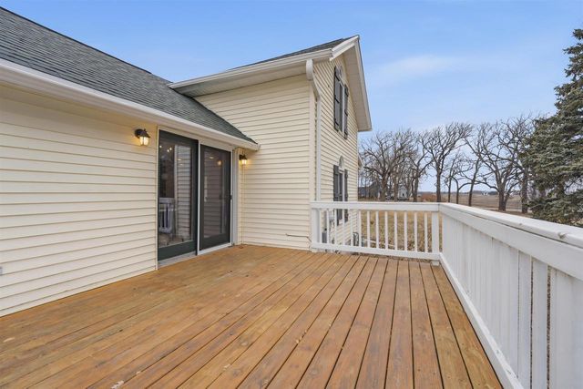 530 CLAIRVILLE ROAD, Oshkosh, WI 54904