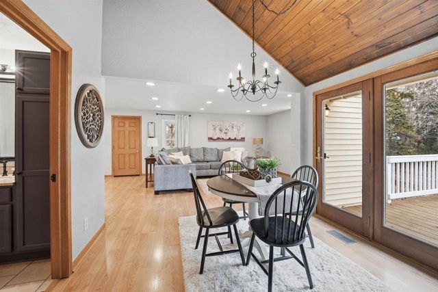 530 CLAIRVILLE ROAD, Oshkosh, WI 54904