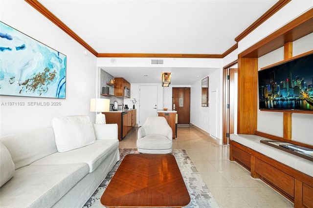 6801 S Collins Ave 611, Miami Beach, FL 33141