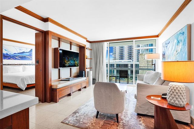 6801 S Collins Ave 611, Miami Beach, FL 33141