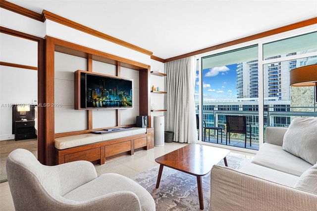 6801 S Collins Ave 611, Miami Beach, FL 33141