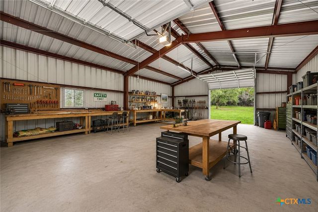 209 Cascade Trail, San Marcos, TX 78666