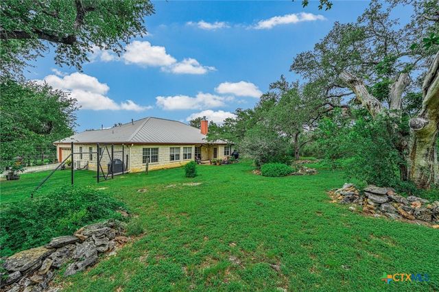 209 Cascade Trail, San Marcos, TX 78666