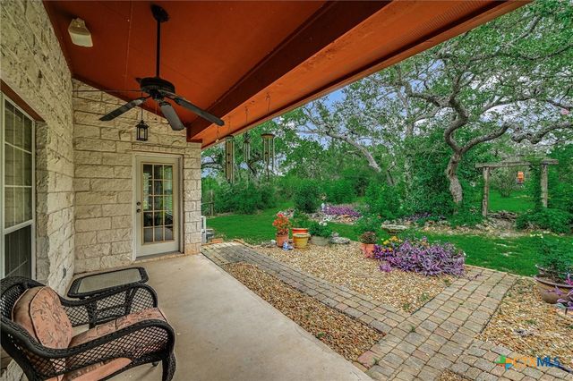 209 Cascade Trail, San Marcos, TX 78666