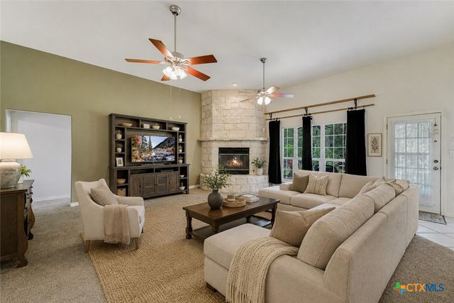 209 Cascade Trail, San Marcos, TX 78666