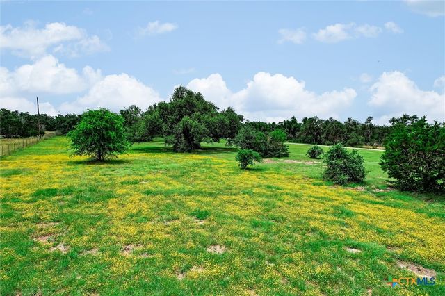 209 Cascade Trail, San Marcos, TX 78666