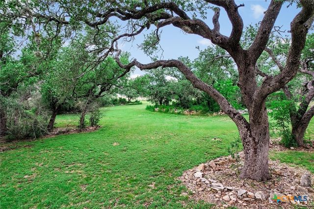 209 Cascade Trail, San Marcos, TX 78666