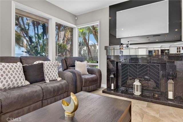 4025 E Regency, Orange, CA 92867