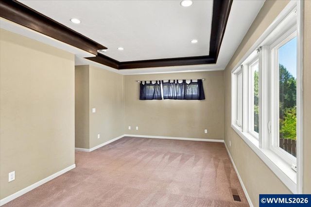 275 Culver Ln S, Salem, OR 97302