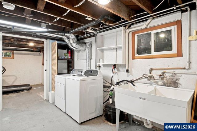 275 Culver Ln S, Salem, OR 97302
