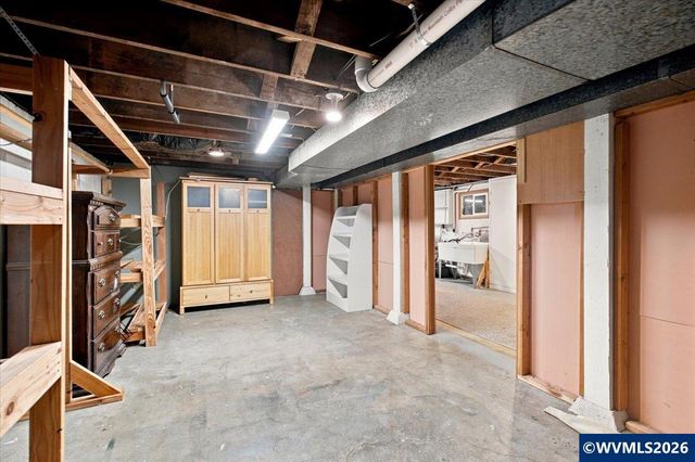 275 Culver Ln S, Salem, OR 97302