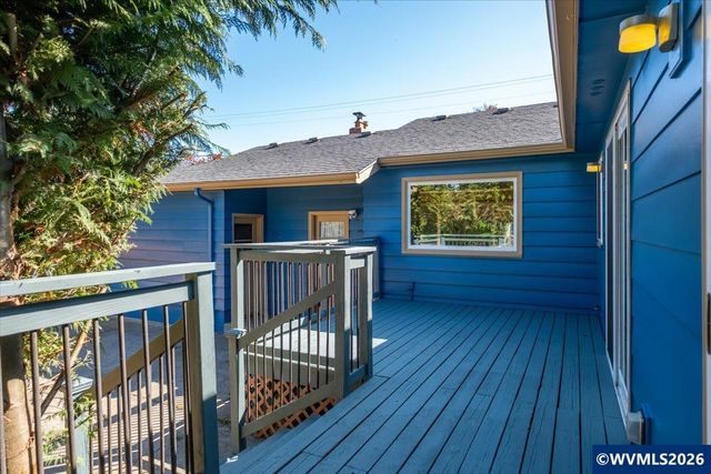 275 Culver Ln S, Salem, OR 97302