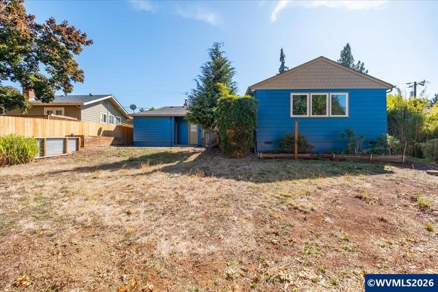 275 Culver Ln S, Salem, OR 97302